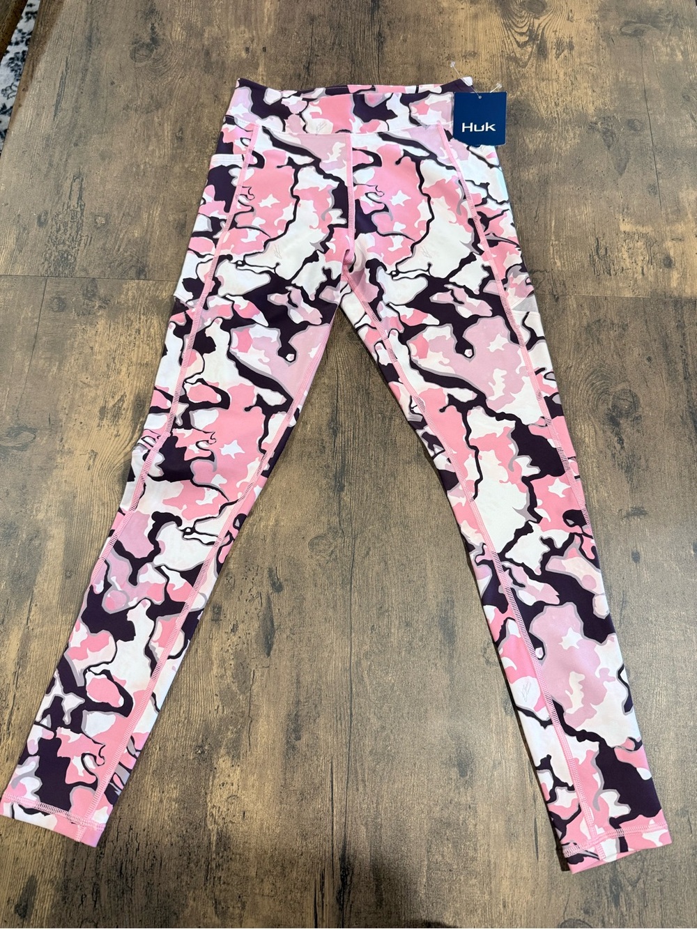 Huk Pink & Black Camo Performance Leggings